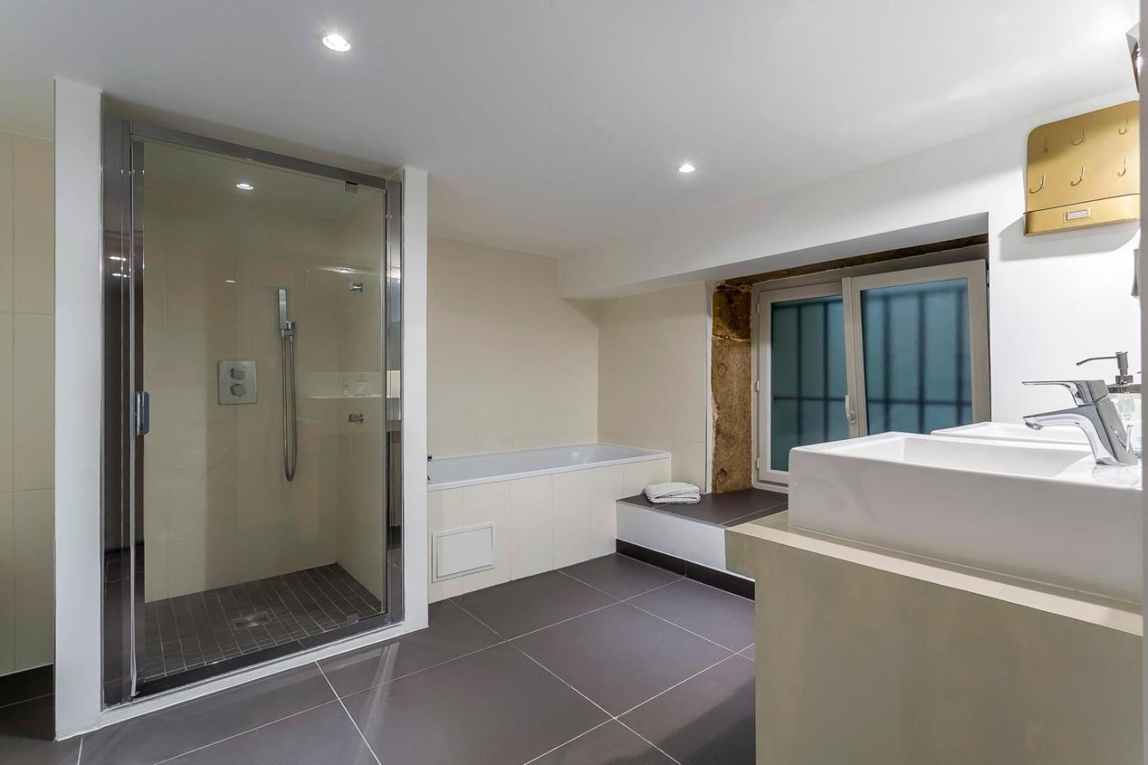 Charlie-Meublee Haut De Gamme-Duplex-260M2-Lyon 1 Eksteriør bilde